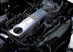 マニア向けフルノーマル ディーゼル 軽油 RD28エンジン オートマ 稀少青内装 7人乗り 前オーナーまで2桁ナンバー車 修無 実走 グロリアセダン 2.8 RD28クラシック ディーゼルの燃費｜中古車なら