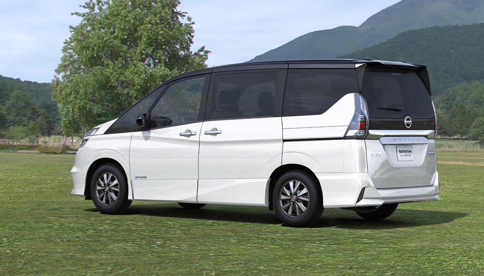 (共に美品)絶版迎えるセレナセット(SR、HR) 日産：セレナ [ SERENA ] ミニバン/ワゴン Webカタログ トップ