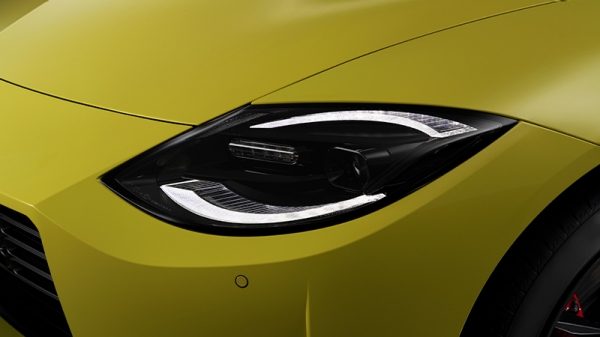 シグネチャーLEDポジションランプ